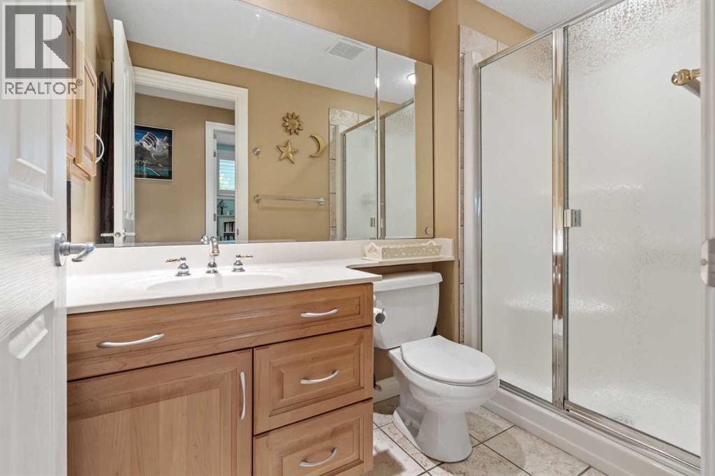 13 Discovery Rise Sw, Calgary, Alberta  T3H 4N6 - Photo 40 - A2322070