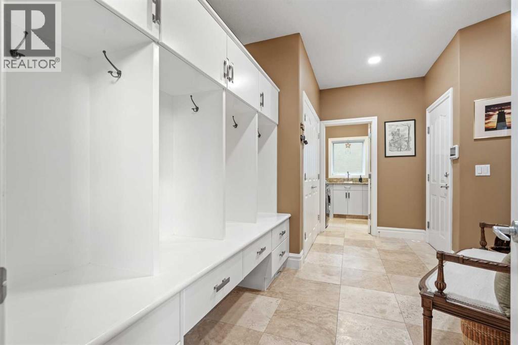 13 Discovery Rise Sw, Calgary, Alberta  T3H 4N6 - Photo 6 - A2322070
