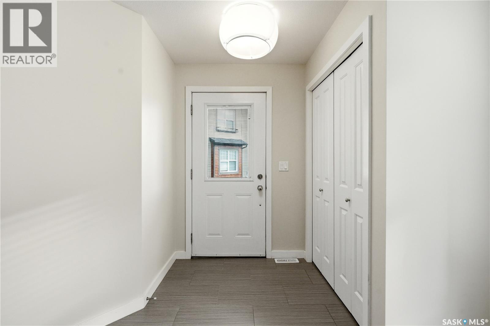 801 1015 Patrick Crescent, Saskatoon, Saskatchewan  S7W 0M4 - Photo 4 - SK040751