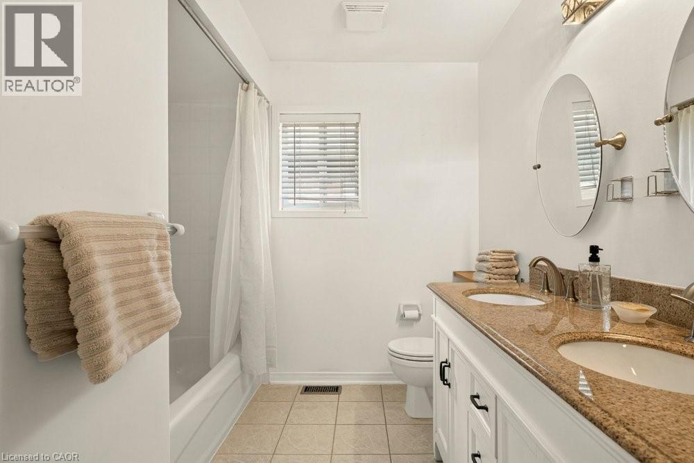 126 Davidson Boulevard, Dundas, Ontario  L9H 7M5 - Photo 31 - 40842977