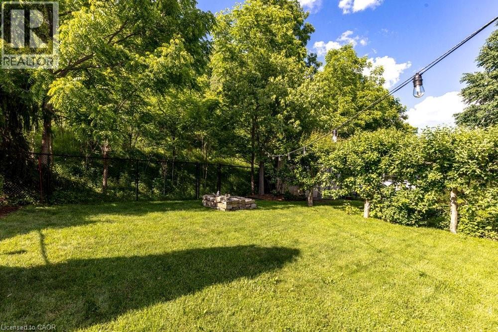 126 Davidson Boulevard, Dundas, Ontario  L9H 7M5 - Photo 48 - 40842977