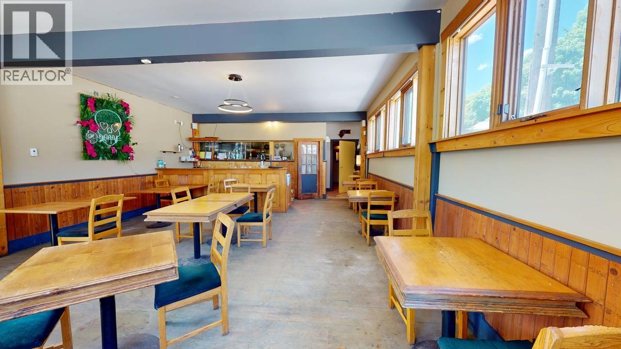 1999 Second Avenue, Rossland, British Columbia  V0G 1Y0 - Photo 12 - 10392665