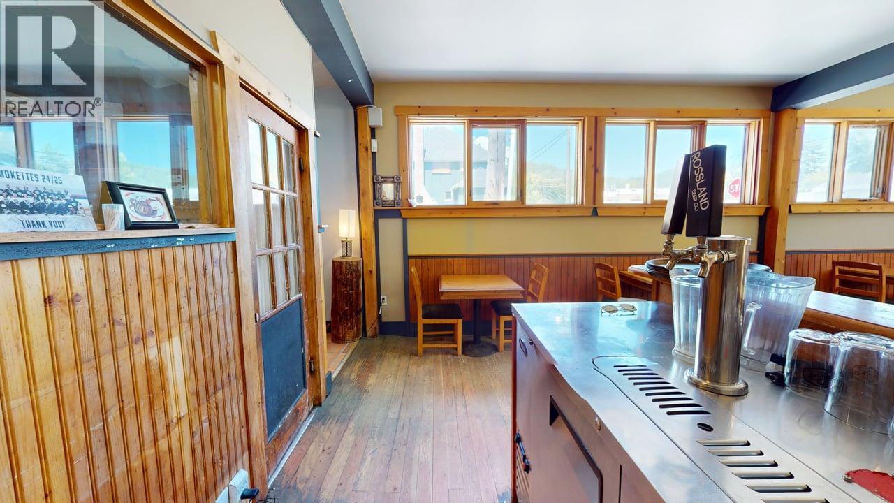 1999 Second Avenue, Rossland, British Columbia  V0G 1Y0 - Photo 18 - 10392665