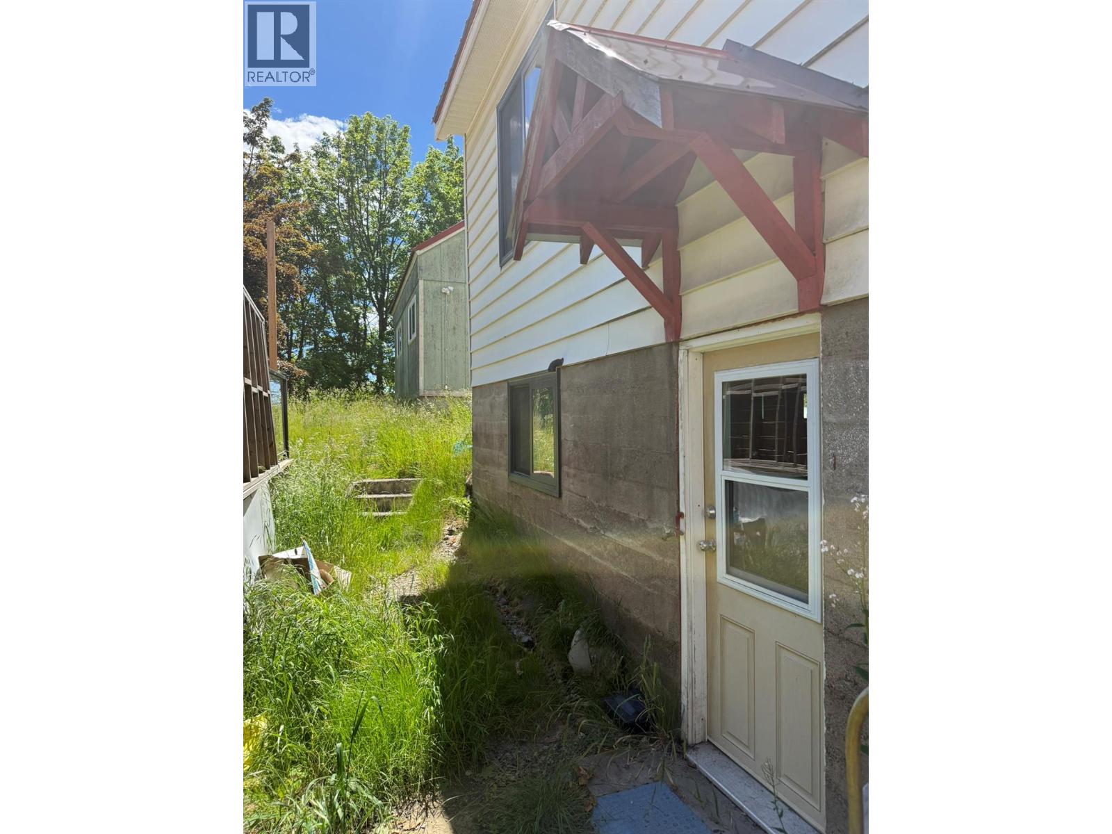 1999 Second Avenue, Rossland, British Columbia  V0G 1Y0 - Photo 41 - 10392665