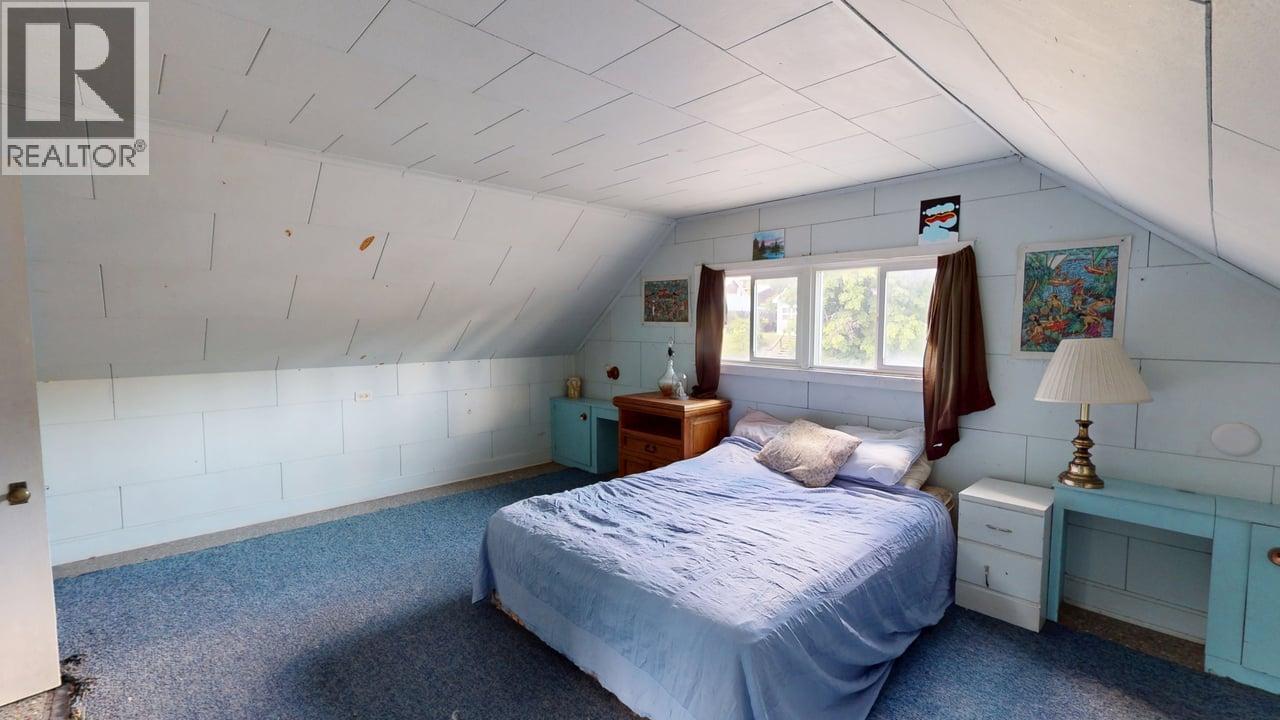 1999 Second Avenue, Rossland, British Columbia  V0G 1Y0 - Photo 35 - 10392665