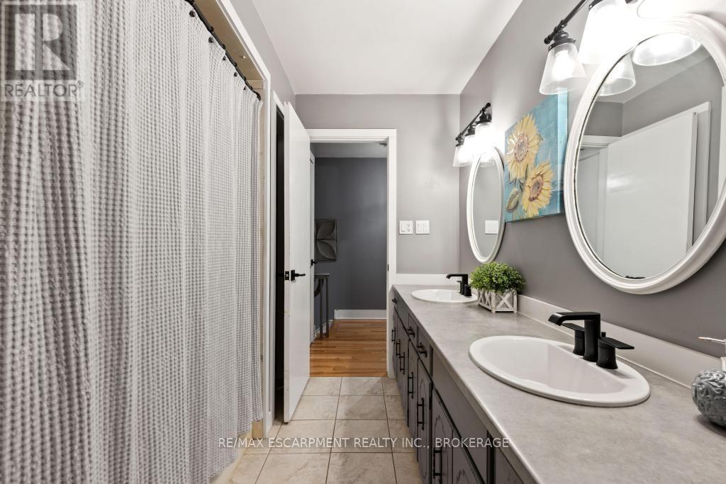 26 Butler Crescent, St. Catharines, Ontario  L2M 7B3 - Photo 19 - X13491400
