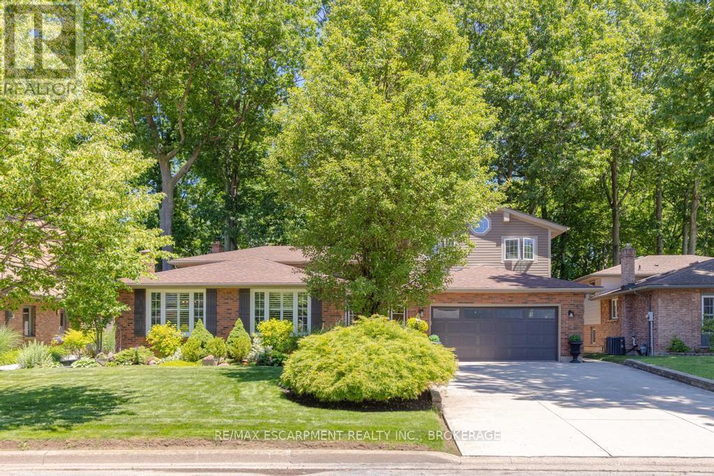 26 Butler Crescent, St. Catharines, Ontario  L2M 7B3 - Photo 2 - X13491400