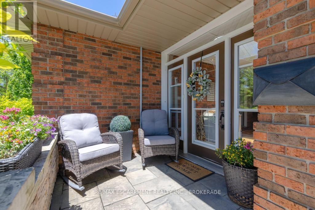 26 Butler Crescent, St. Catharines, Ontario  L2M 7B3 - Photo 4 - X13491400