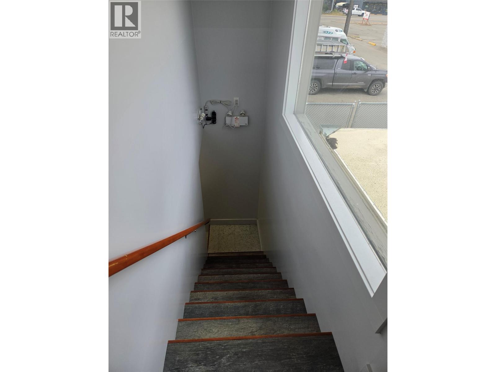 4306 29 Street, Vernon, British Columbia  V1T 5B8 - Photo 6 - 10392333