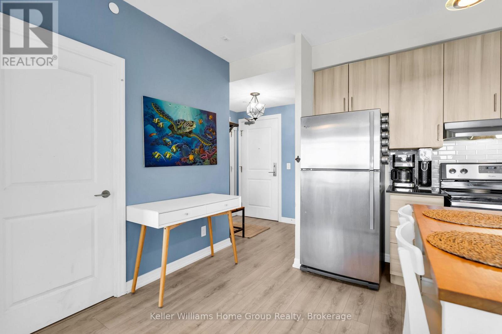 705 - 3563 Lake Shore Boulevard W, Toronto, Ontario  M8W 0A3 - Photo 8 - W13491332