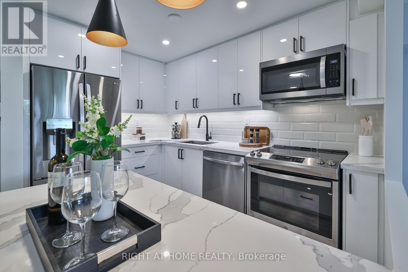 309 - 1338 York Mills Road, Toronto, Ontario  M3J 3M3 - Photo 17 - C13491398