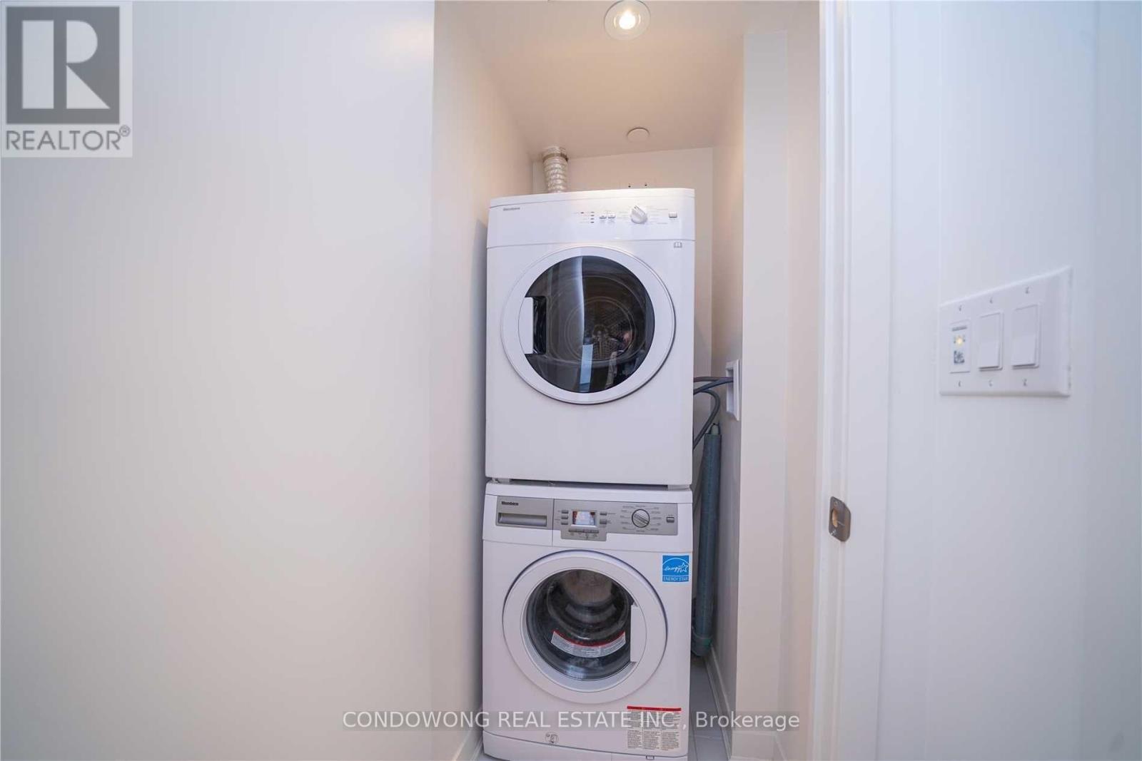 5706 - 88 Harbour Street, Toronto, Ontario  M5J 0C3 - Photo 9 - C13491402