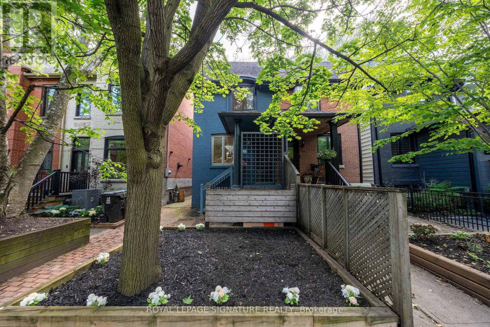 342 Logan Avenue, Toronto, Ontario  M4M 2N7 - Photo 40 - E13491348