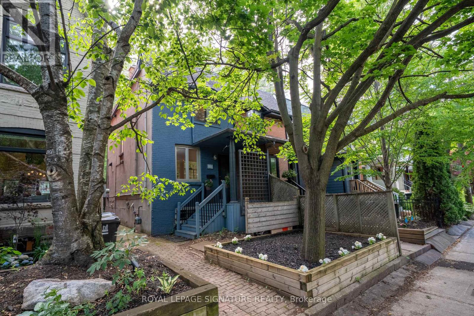 342 Logan Avenue, Toronto, Ontario  M4M 2N7 - Photo 41 - E13491348