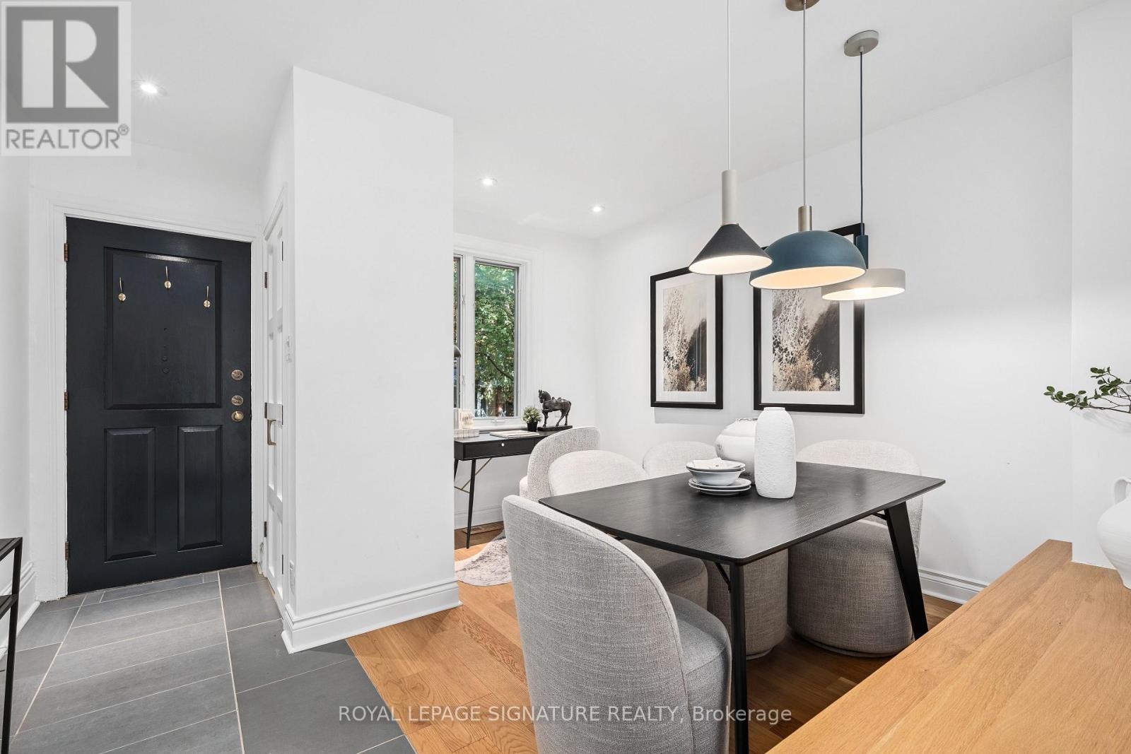 342 Logan Avenue, Toronto, Ontario  M4M 2N7 - Photo 8 - E13491348