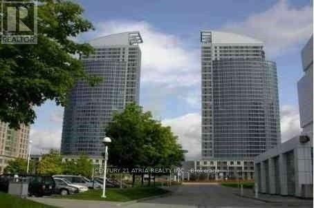 907 - 36 LEE CENTRE DRIVE, Toronto, Ontario