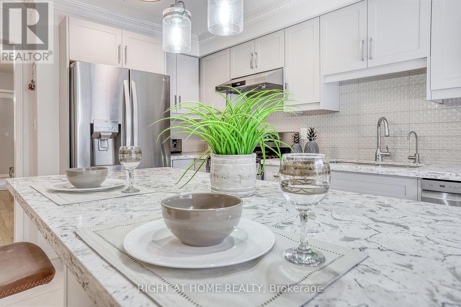 75 Carpendale Crescent, Ajax, Ontario  L1Z 2B3 - Photo 15 - E13491390