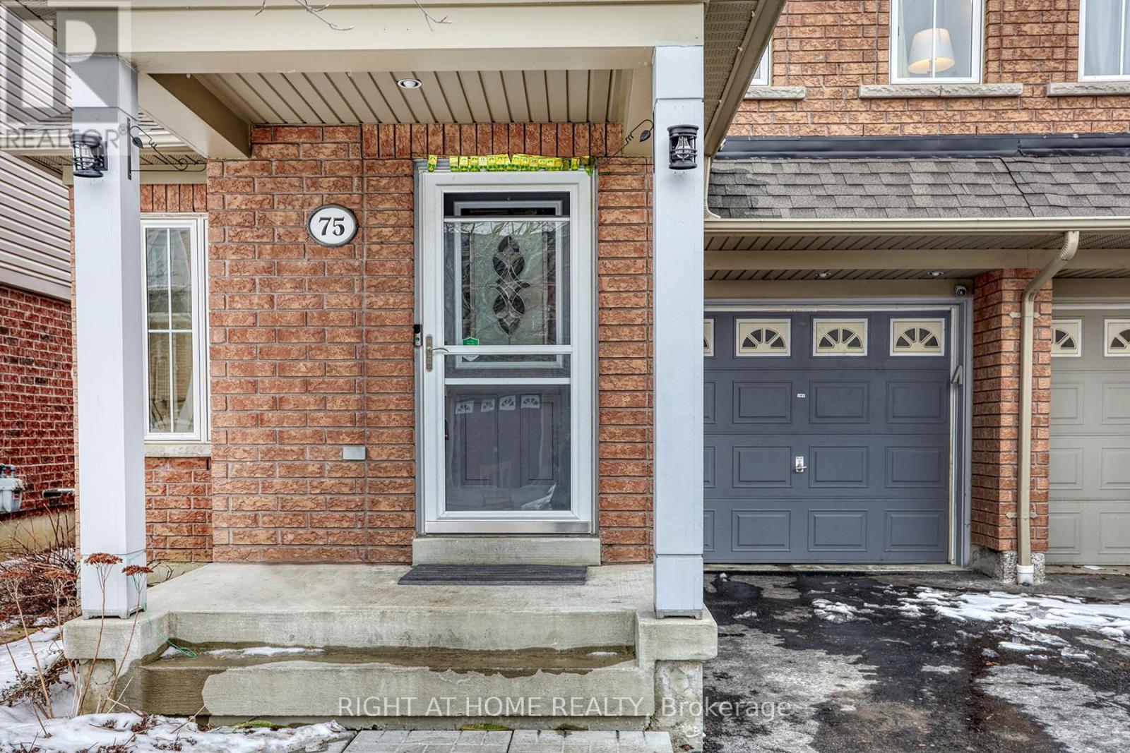 75 Carpendale Crescent, Ajax, Ontario  L1Z 2B3 - Photo 3 - E13491390