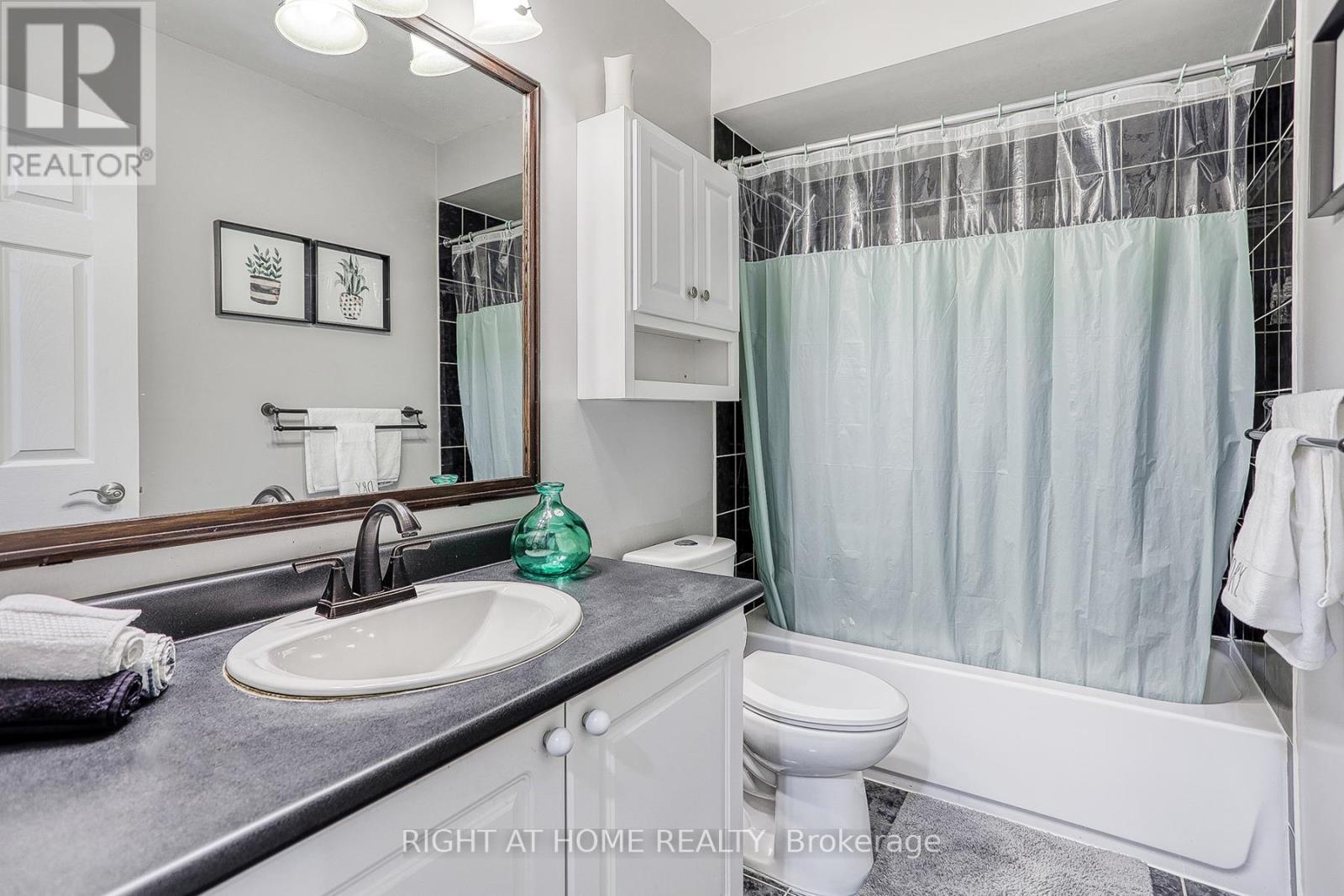 75 Carpendale Crescent, Ajax, Ontario  L1Z 2B3 - Photo 33 - E13491390