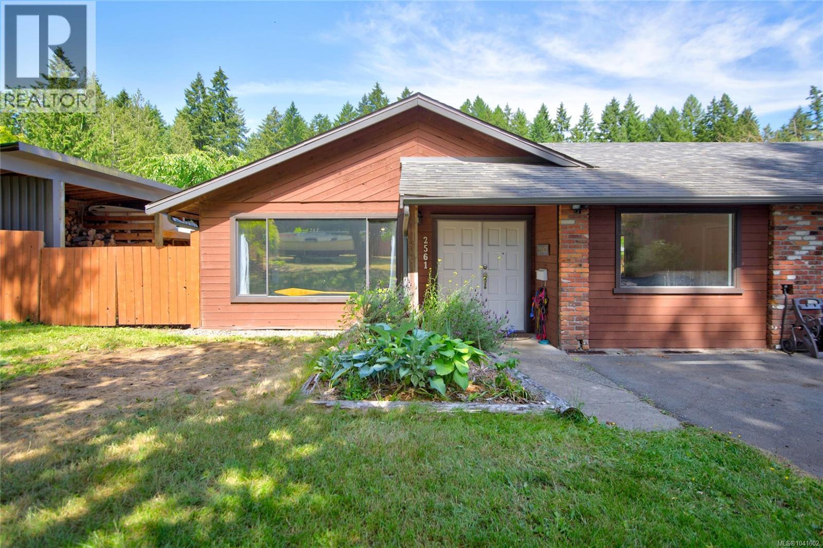 2561 Mabley Rd, Courtenay, British Columbia  V9N 9K2 - Photo 4 - 1041602
