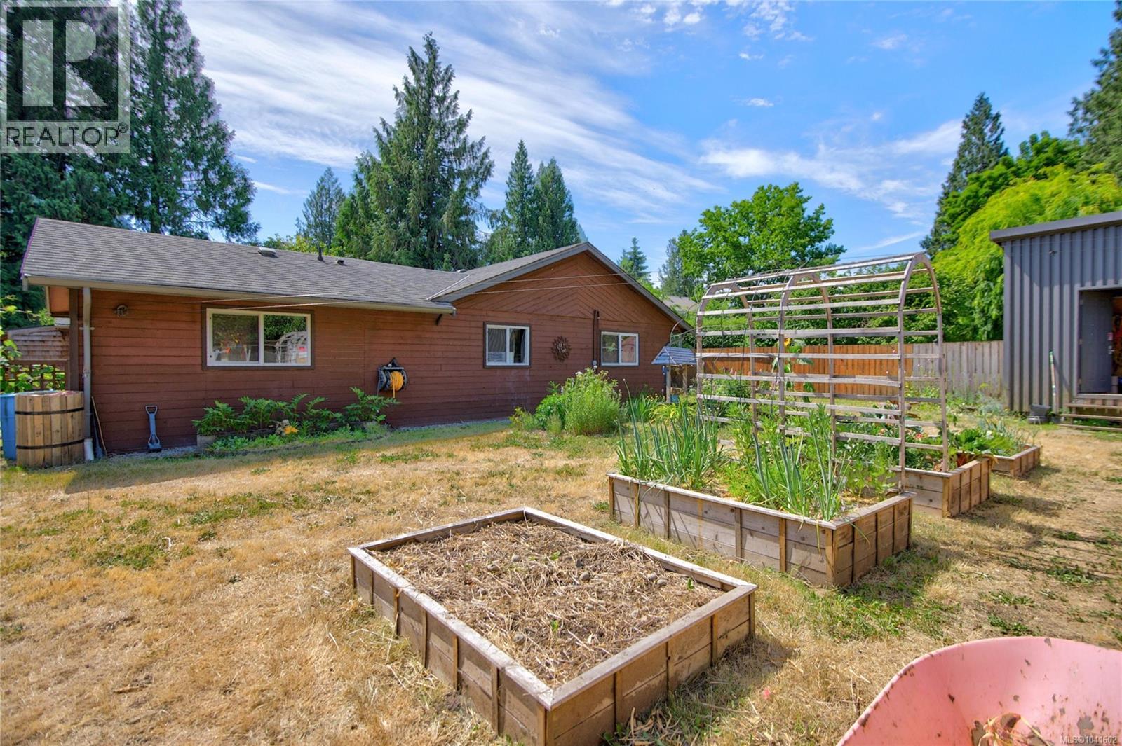 2561 Mabley Rd, Courtenay, British Columbia  V9N 9K2 - Photo 45 - 1041602