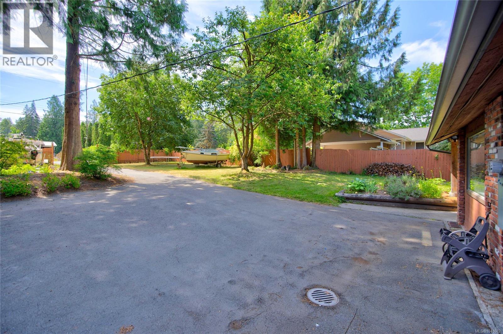 2561 Mabley Rd, Courtenay, British Columbia  V9N 9K2 - Photo 57 - 1041602