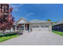 122 ANGLER AVENUE, Norfolk, Ontario