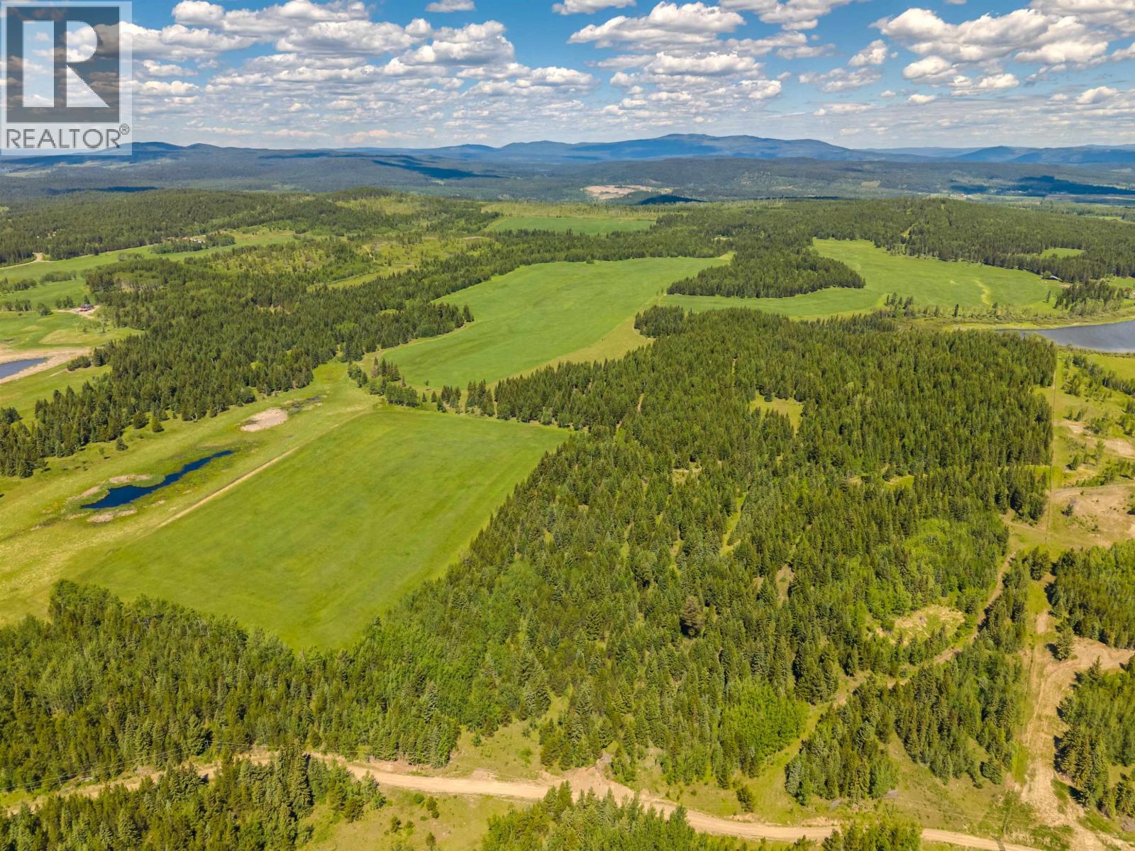 Dl 2969a Buffalo Creek Road, 100 Mile House, British Columbia  V1K 1G0 - Photo 3 - R3140154