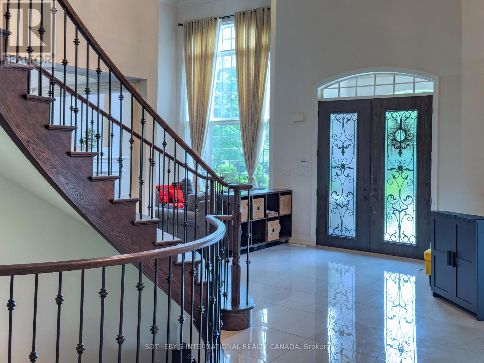 369 Lees Lane, Oakville, Ontario  L6L 4S4 - Photo 5 - W13474166