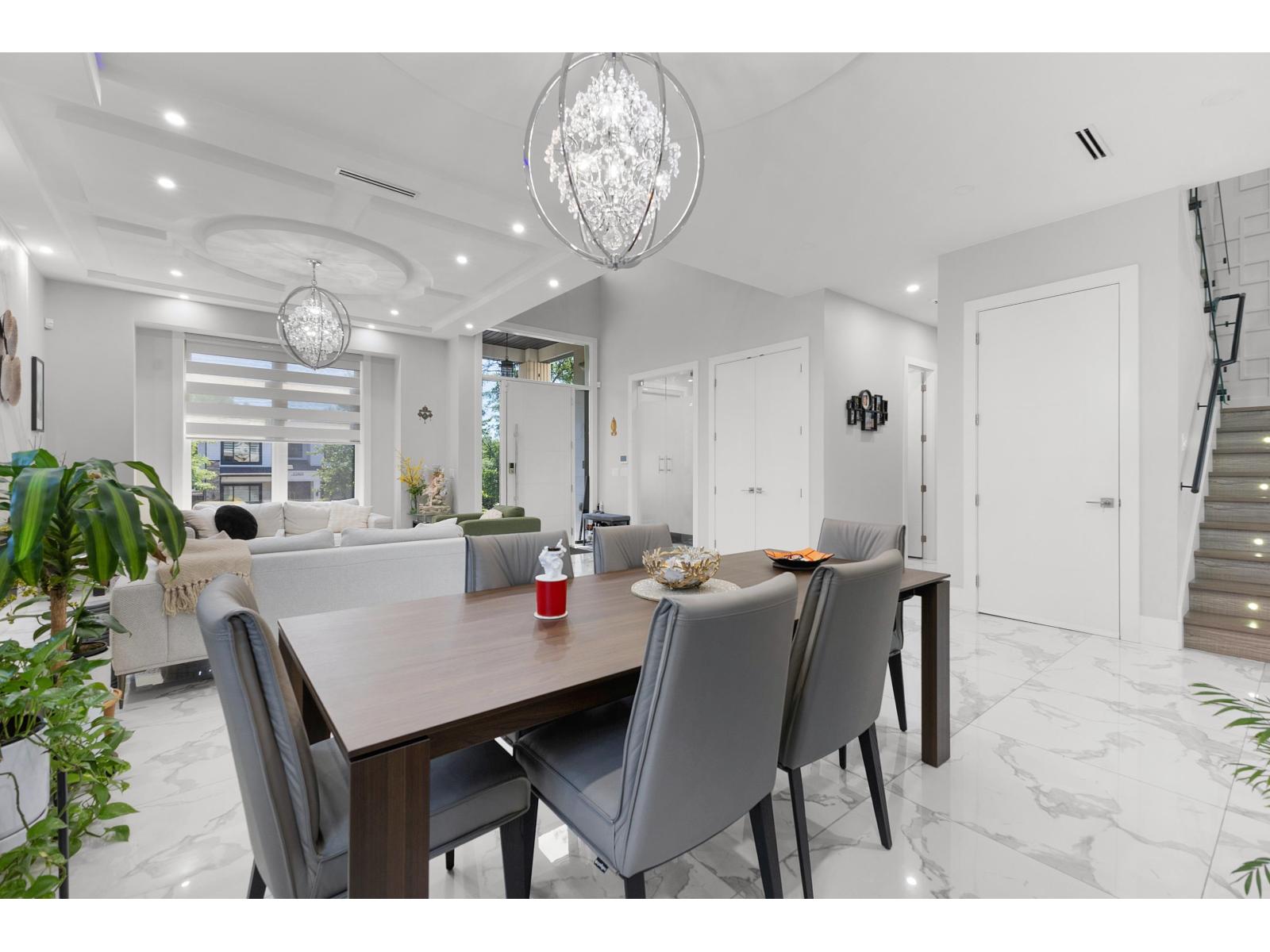 12842 Carluke Crescent, Surrey, British Columbia  V3V 6R4 - Photo 8 - R3138301