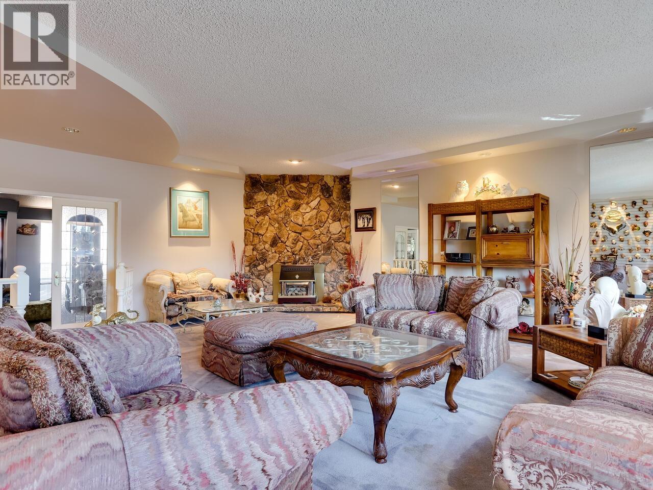 960 Porter Street, Coquitlam, British Columbia  V3J 5C2 - Photo 4 - R3077325