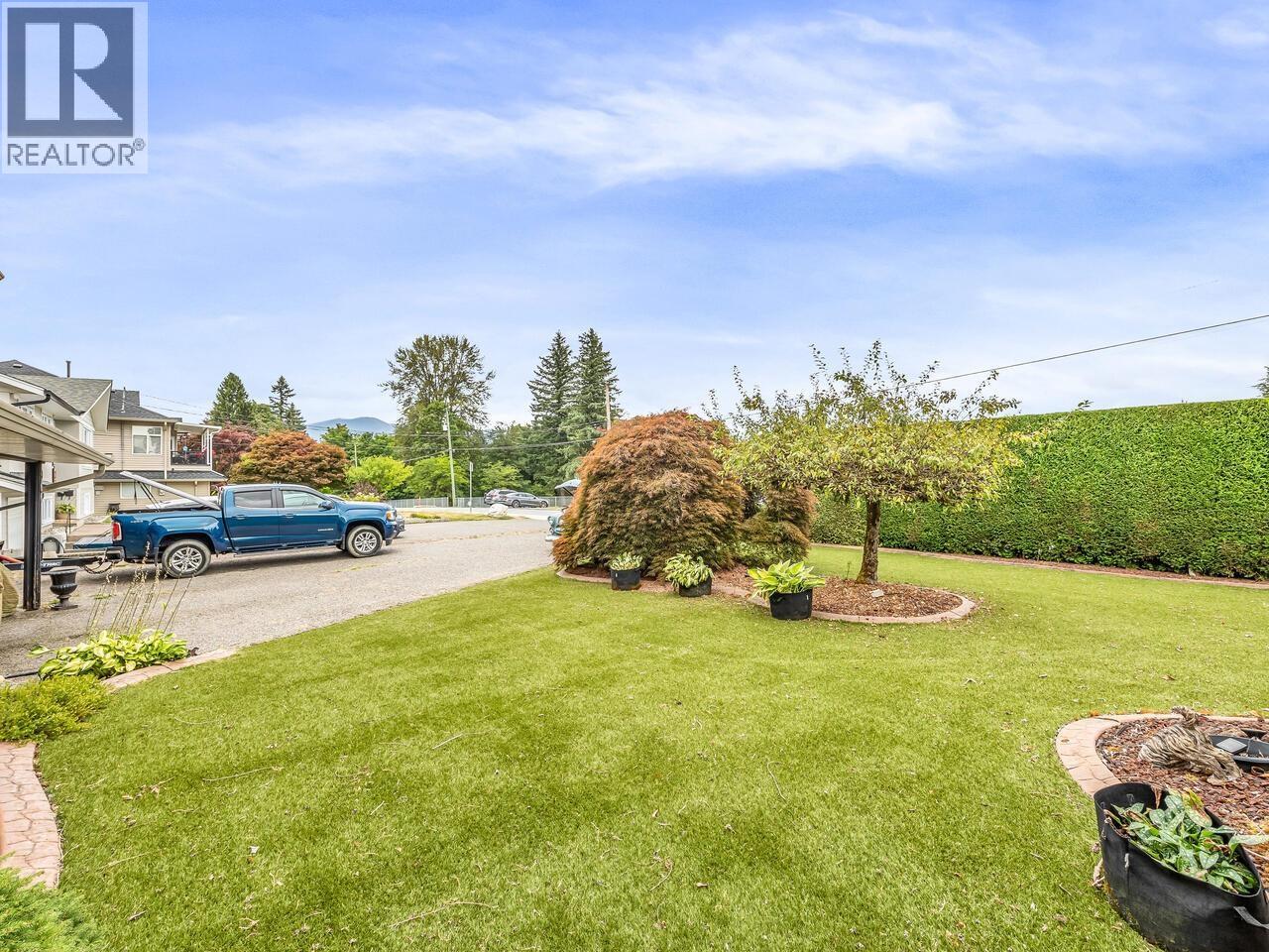 960 Porter Street, Coquitlam, British Columbia  V3J 5C2 - Photo 2 - R3077325