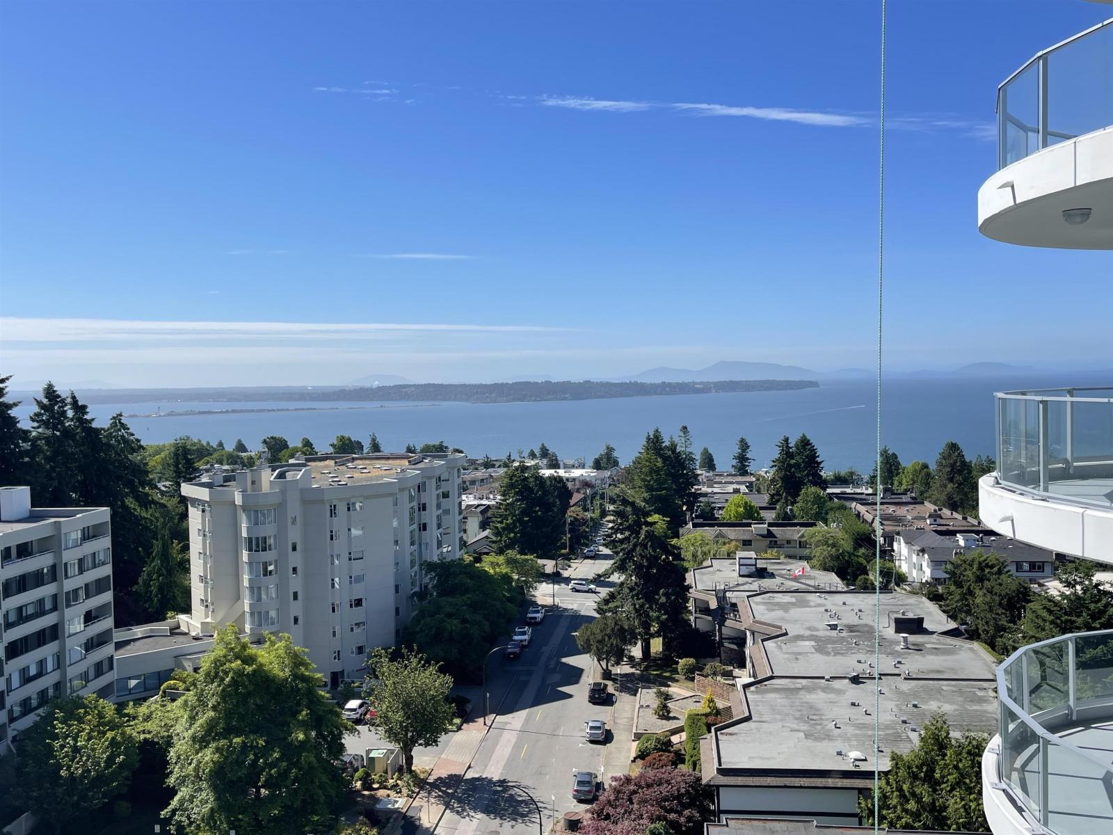 1003 1475 Foster Street, White Rock, British Columbia  V4B 0C3 - Photo 2 - R3139992