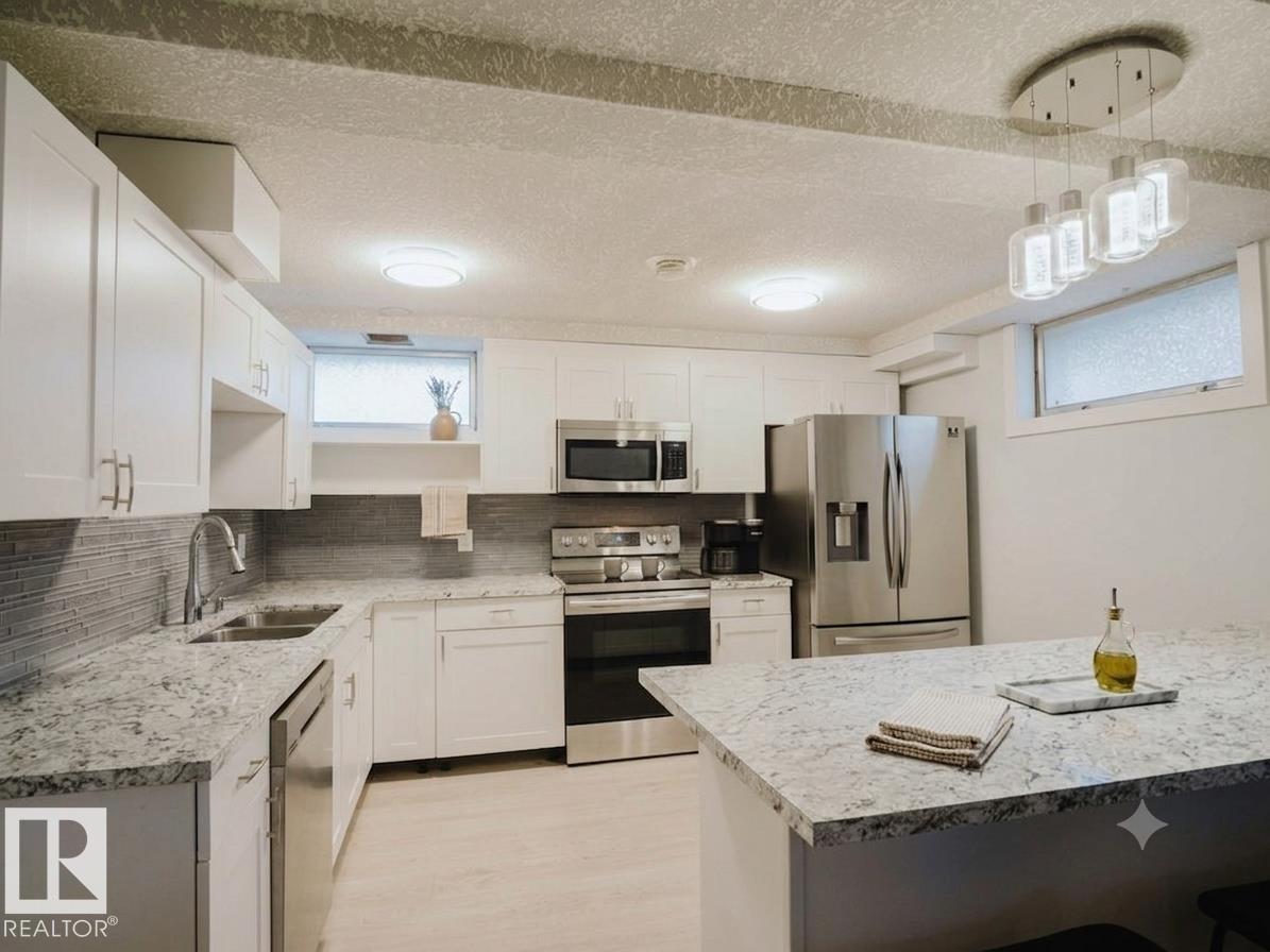 7515 130 Av NW, Edmonton, Alberta  T5C 1Y3 - Photo 12 - E4495722