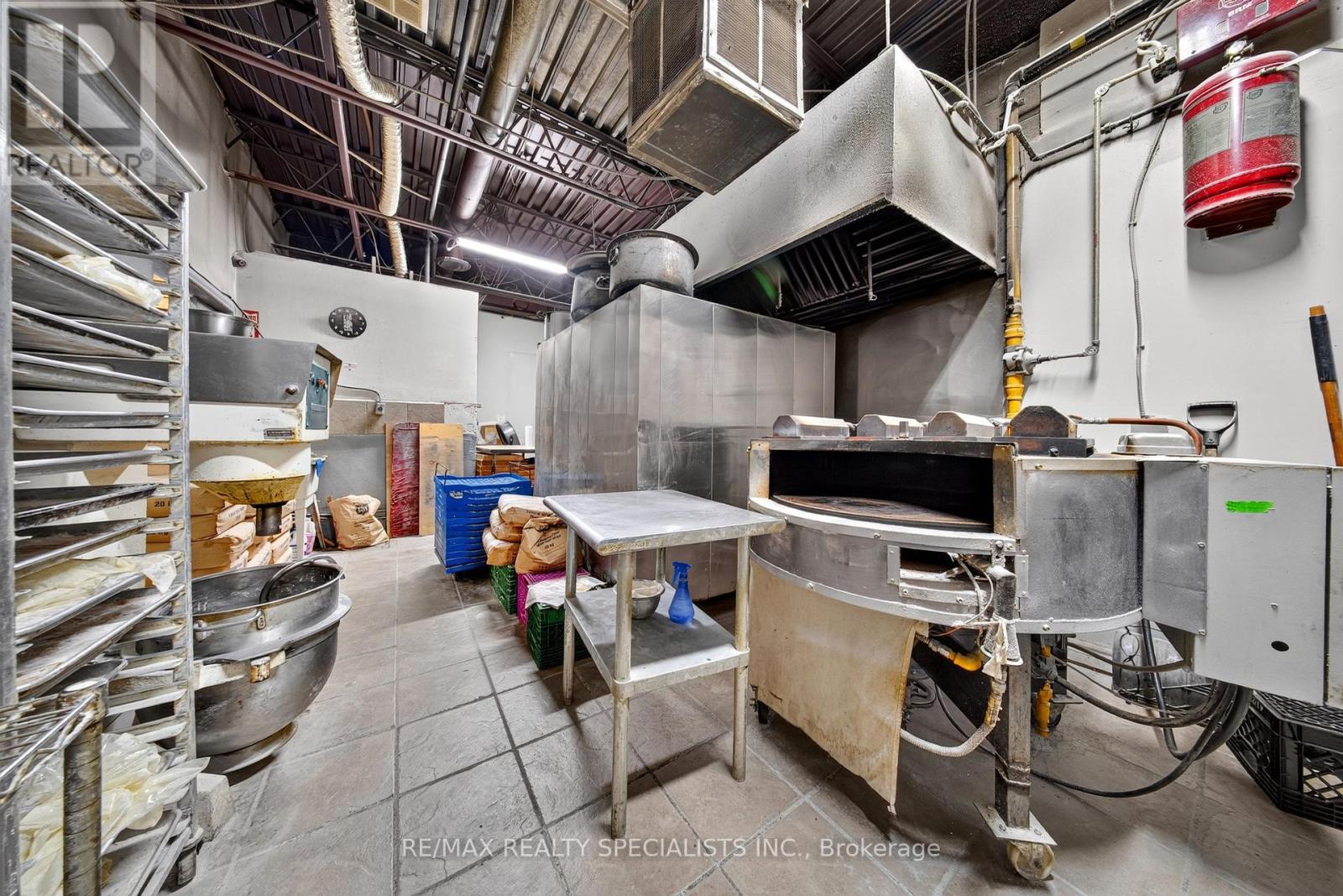 3&4 - 1747 Albion Road, Toronto, Ontario  M9V 1C3 - Photo 14 - W13491464
