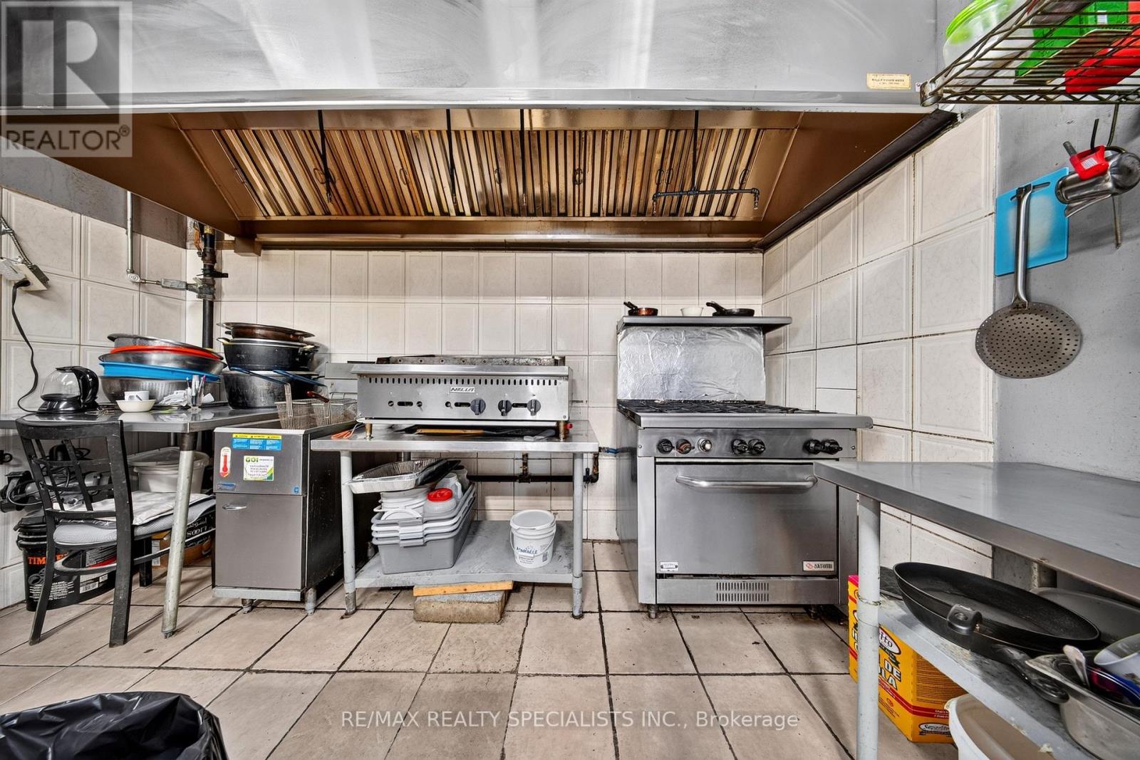 3&4 - 1747 Albion Road, Toronto, Ontario  M9V 1C3 - Photo 18 - W13491464