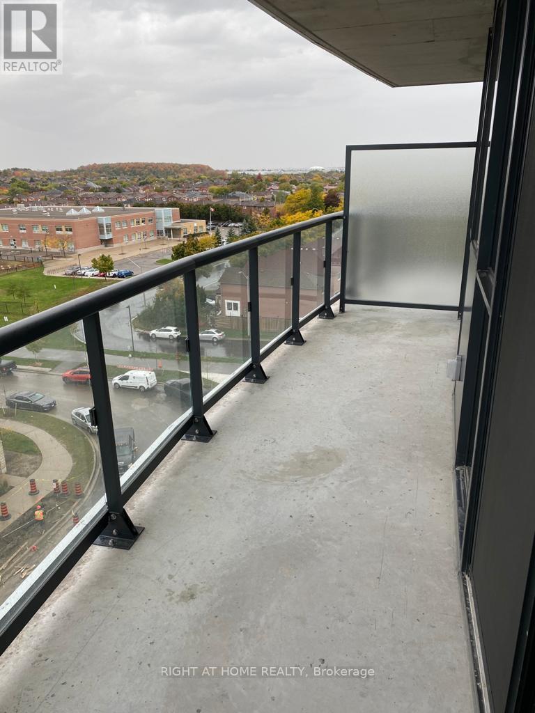 506 - 65 Watergarden Drive, Mississauga, Ontario  L5R 0G9 - Photo 6 - W13491512