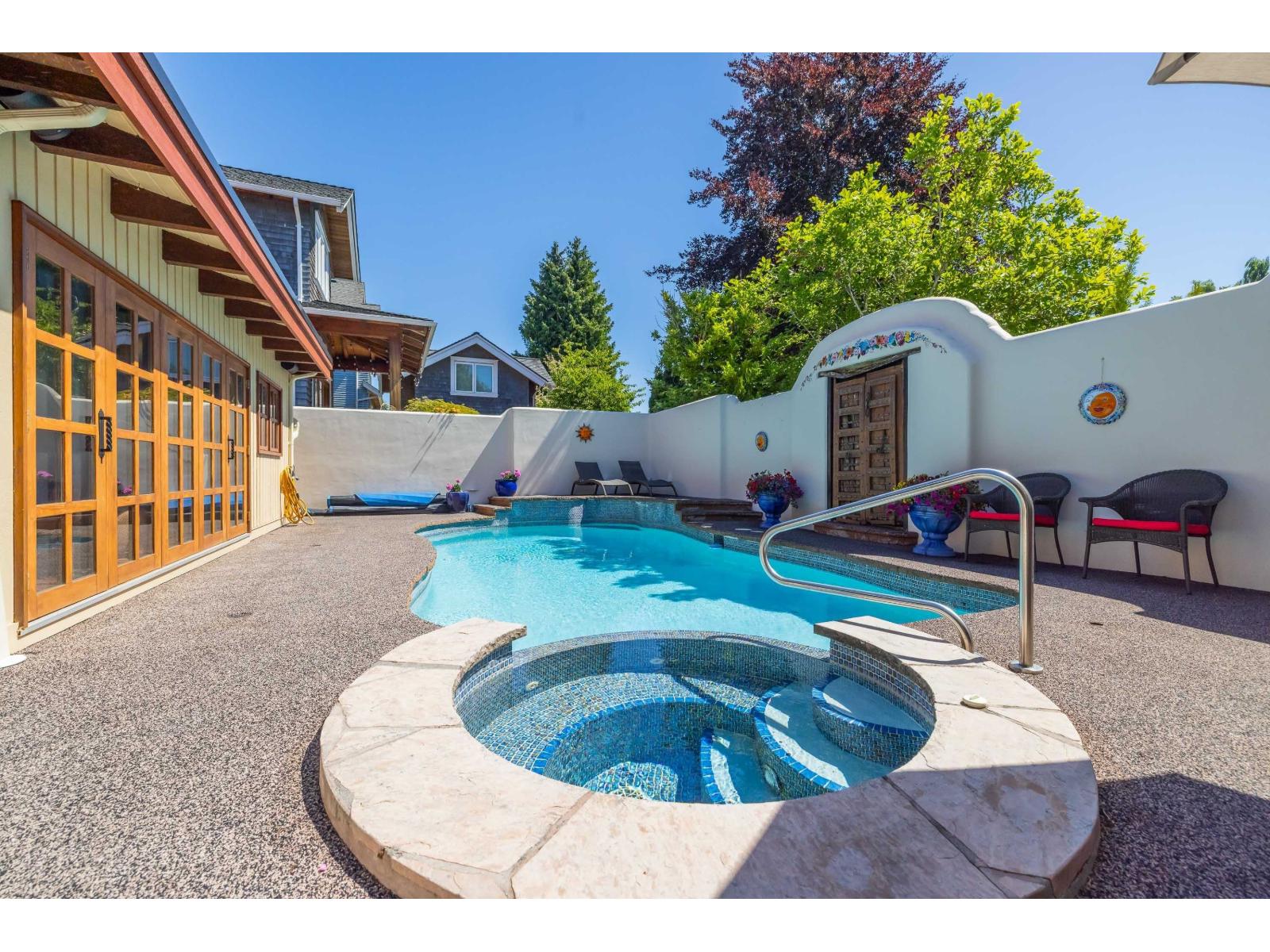 3080 Mcbride Avenue, Surrey, British Columbia  V4A 3H1 - Photo 39 - R3139657
