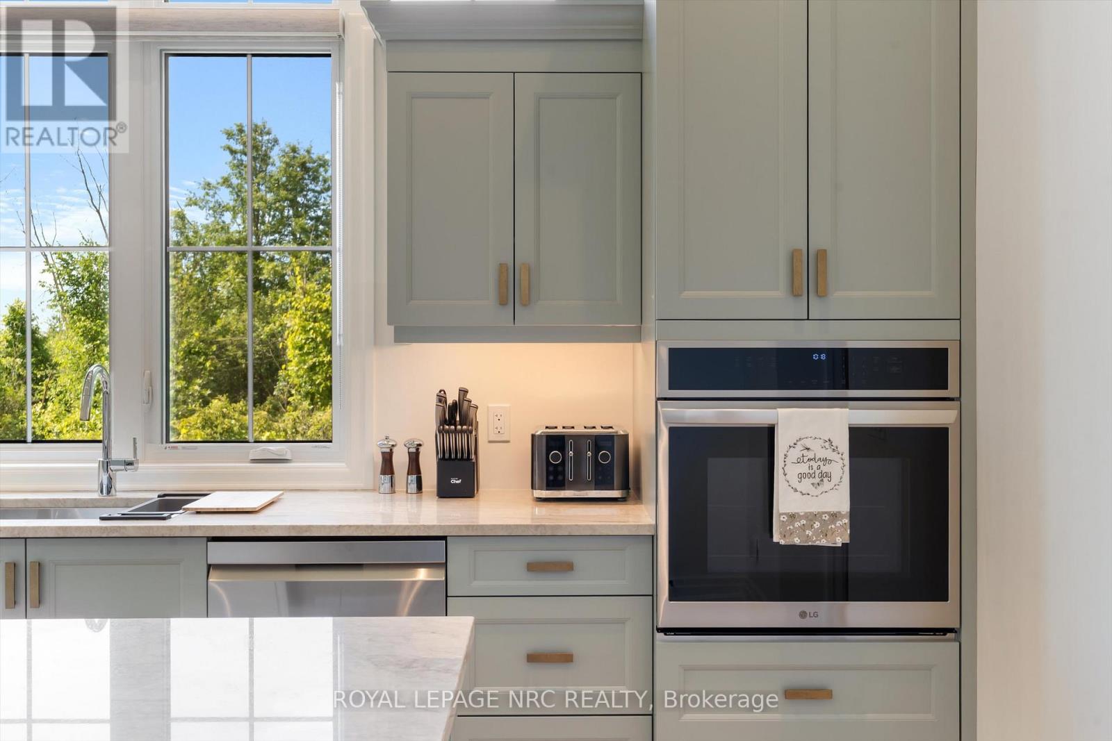 61 Westcott Road, Welland, Ontario  L3C 0K9 - Photo 10 - X13491582
