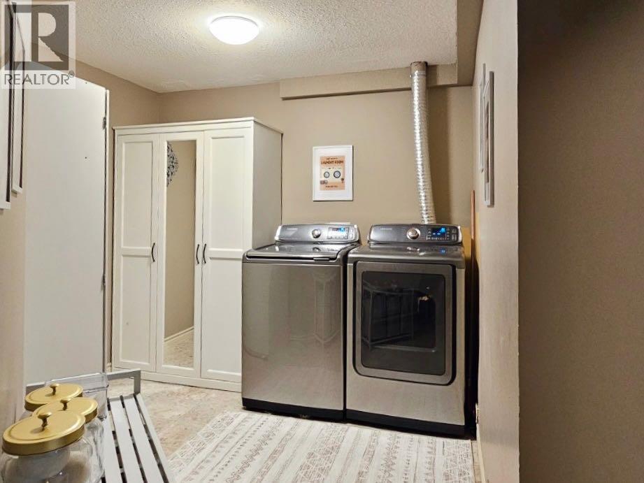 2 Riverbrook Close W, Lethbridge, Alberta  T1K 7P2 - Photo 40 - A2298066