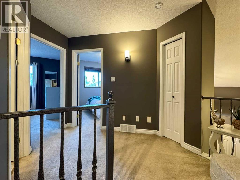 2 Riverbrook Close W, Lethbridge, Alberta  T1K 7P2 - Photo 30 - A2298066