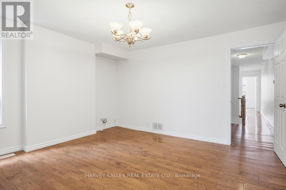 Upper - 916 Bloor Street W, Toronto, Ontario  M6H 1L1 - Photo 6 - W13447004