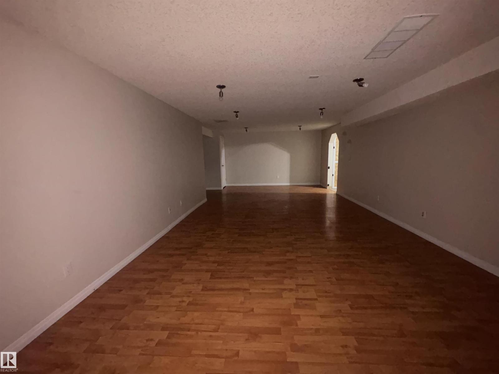 Unknown Address, ,    - Photo 19 - E4491546