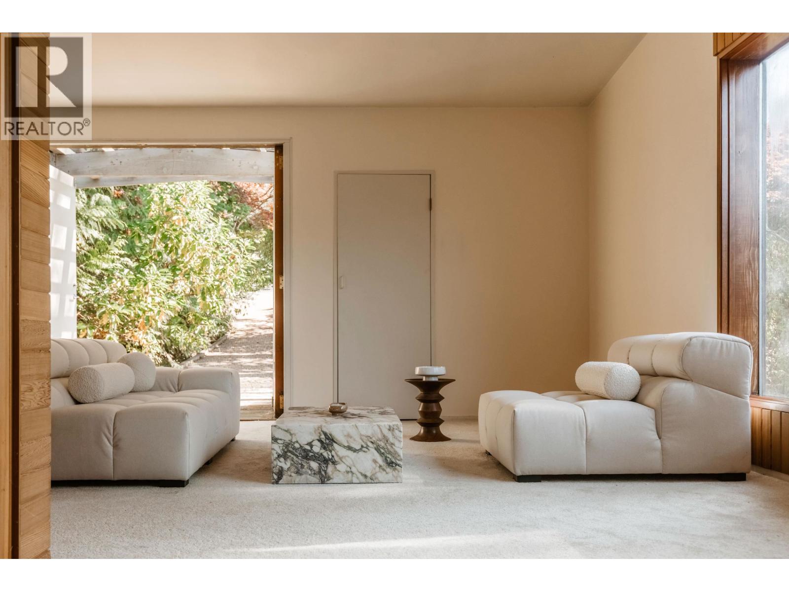 8595 Ansell Place, West Vancouver, British Columbia  V7W 2W3 - Photo 32 - R3140050