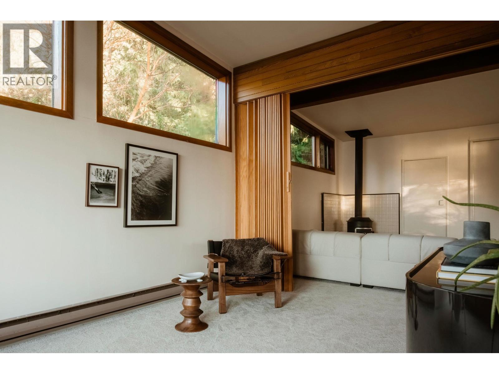 8595 Ansell Place, West Vancouver, British Columbia  V7W 2W3 - Photo 37 - R3140050