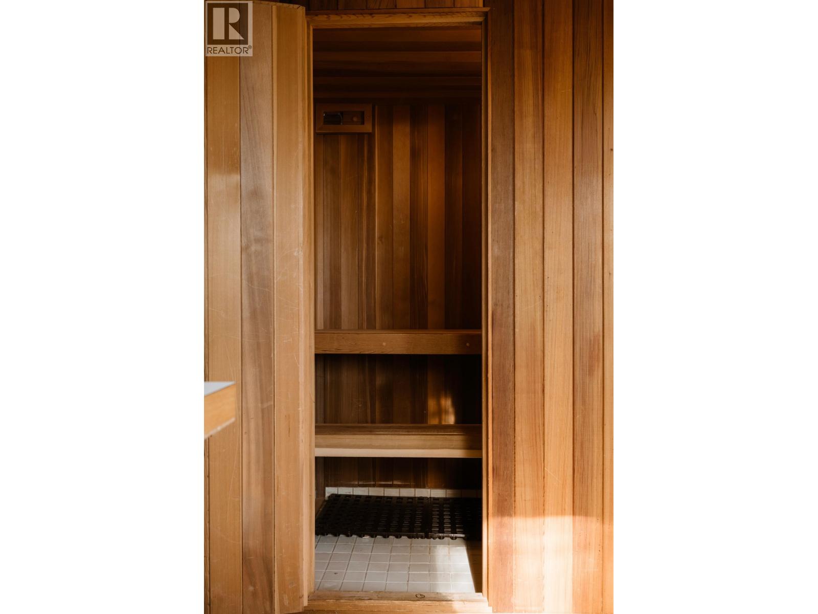 8595 Ansell Place, West Vancouver, British Columbia  V7W 2W3 - Photo 35 - R3140050