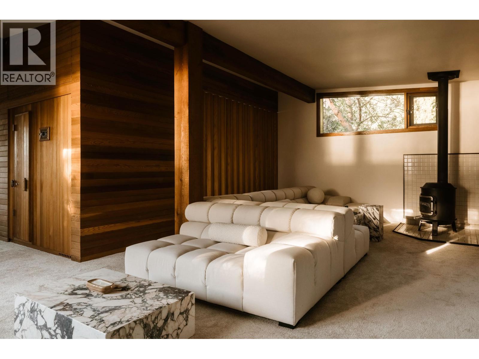 8595 Ansell Place, West Vancouver, British Columbia  V7W 2W3 - Photo 34 - R3140050