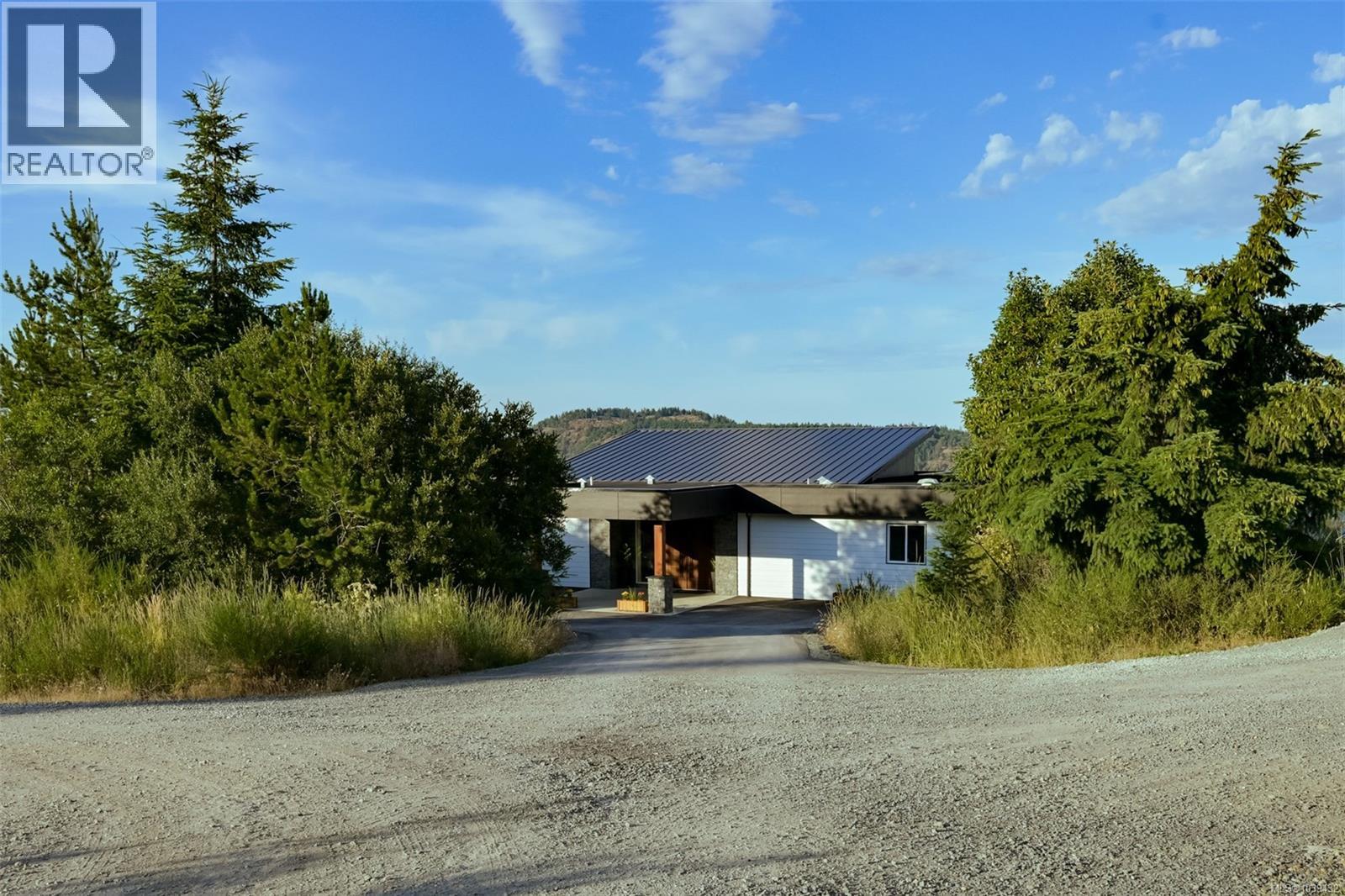 3979 Goldstream Heights Dr, Shawnigan Lake, British Columbia  V8H 2J1 - Photo 53 - 1039432