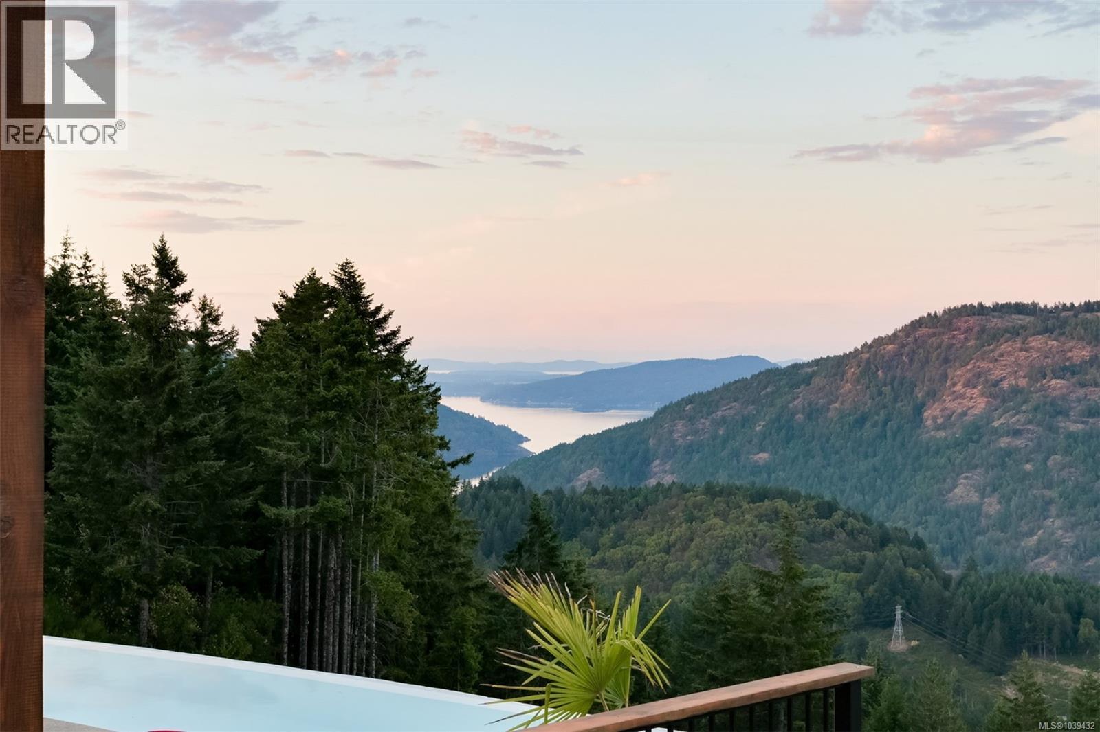 3979 Goldstream Heights Dr, Shawnigan Lake, British Columbia  V8H 2J1 - Photo 37 - 1039432