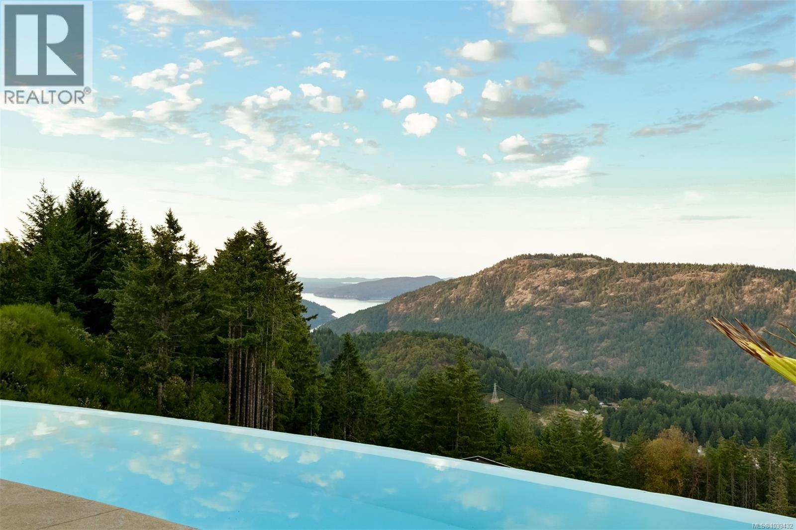 3979 Goldstream Heights Dr, Shawnigan Lake, British Columbia  V8H 2J1 - Photo 34 - 1039432